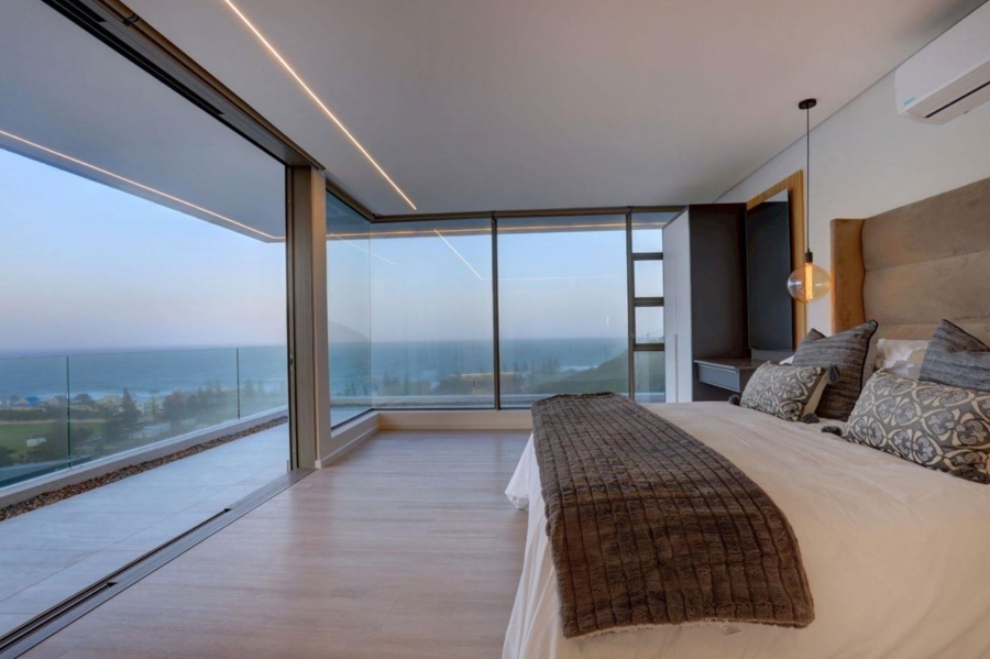 4 Bedroom Property for Sale in Mossel Bay Central Western Cape